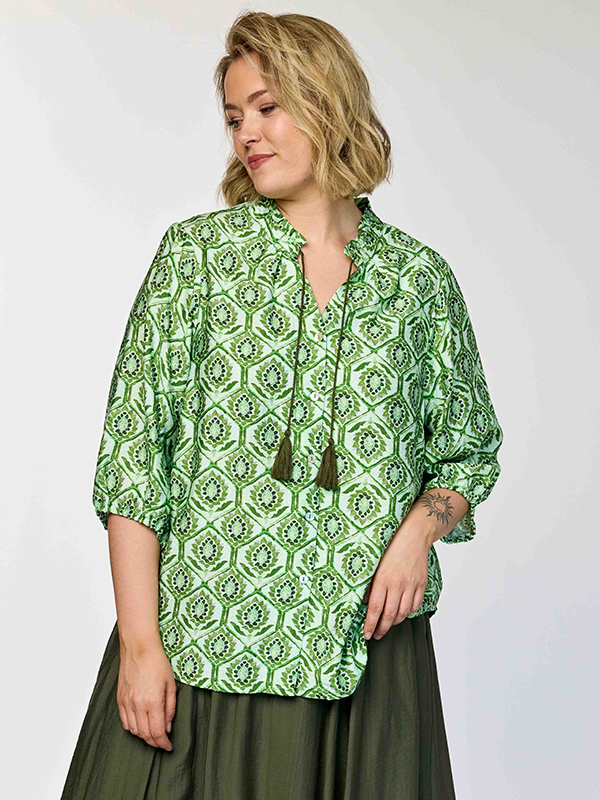 GTRINE - Plus Size Bluse fra Gozzip