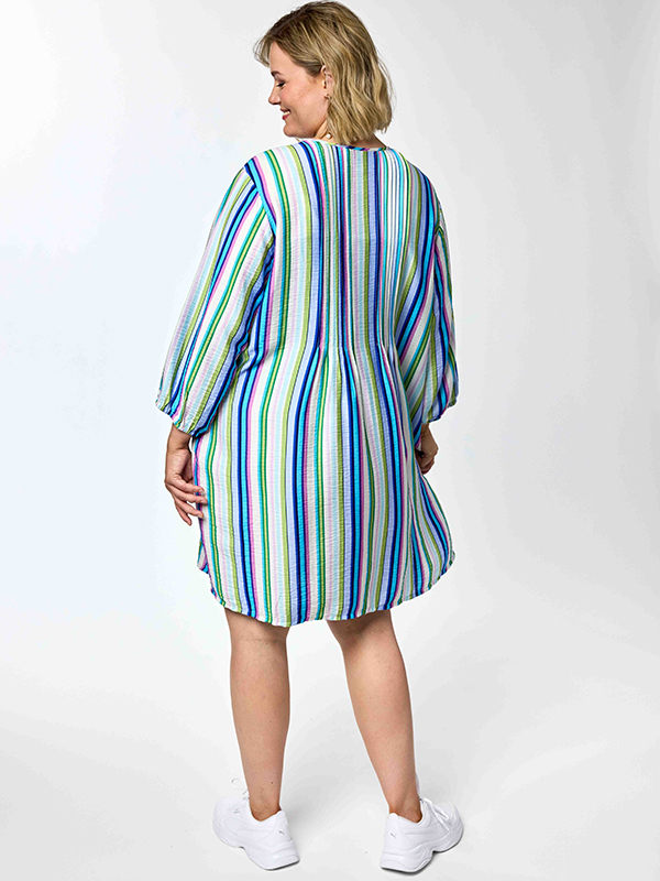 GJOHANNE - Plus Size Tunika fra Gozzip