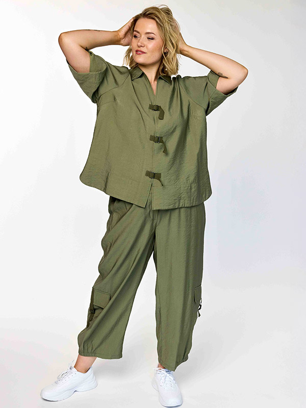 GLILLI - Plus Size Bukser fra Gozzip