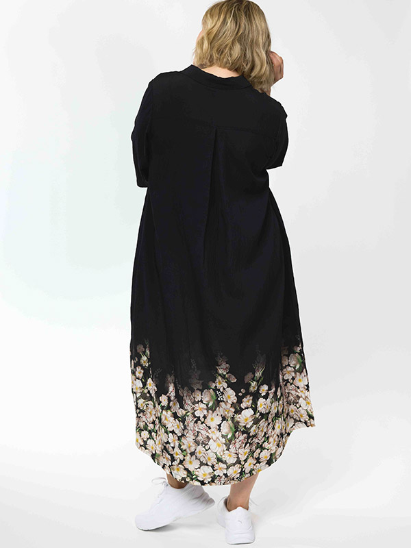 GBENNA - Plus Size Kjole fra Gozzip