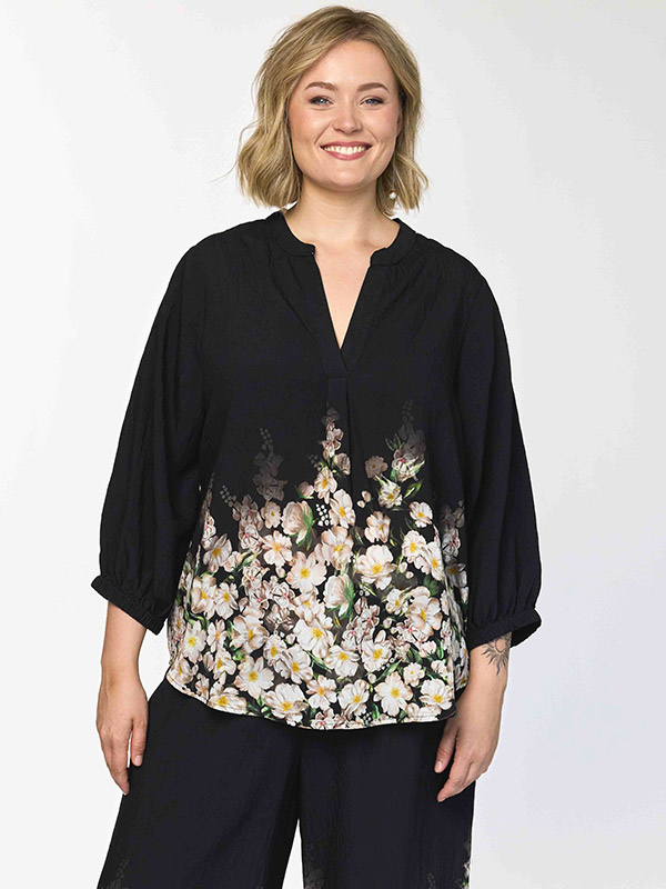 GGRETHE - Plus Size Bluse fra Gozzip