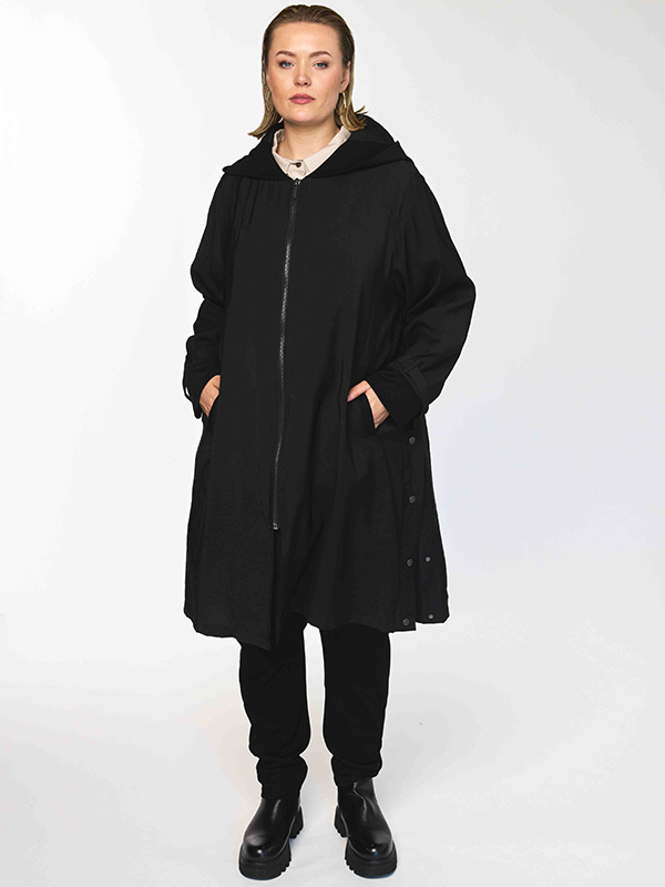 GAVENY - Plus Size Jakke fra Gozzip Black