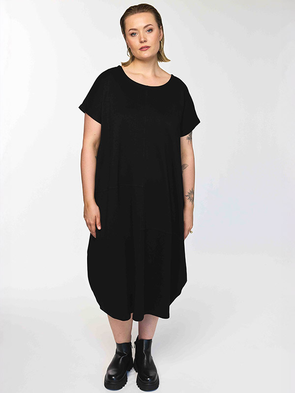 GDUNYA - Plus Size Kjole fra Gozzip Black