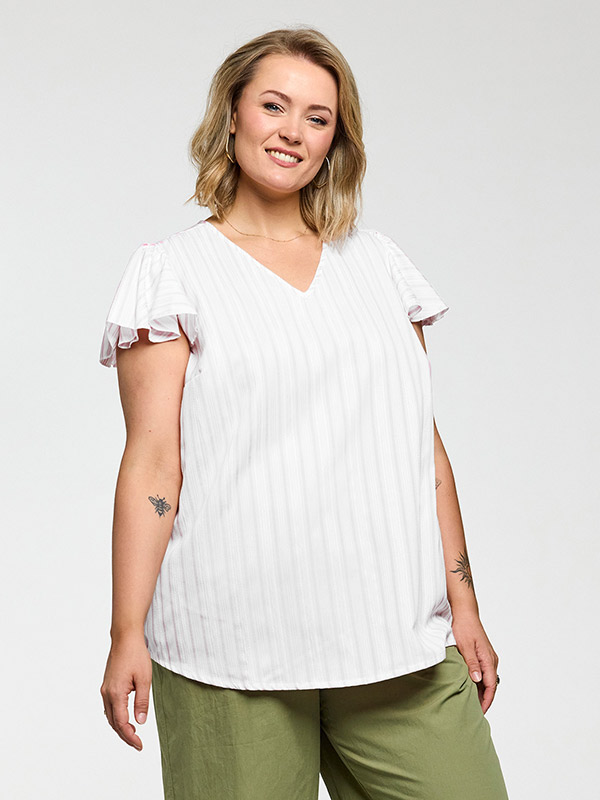 GKETTI - Plus Size Topp fra Gozzip