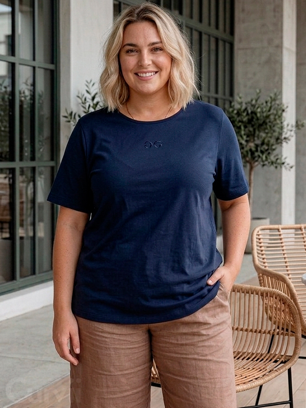 GBIRKA - Plus Size T-skjorte fra Gozzip