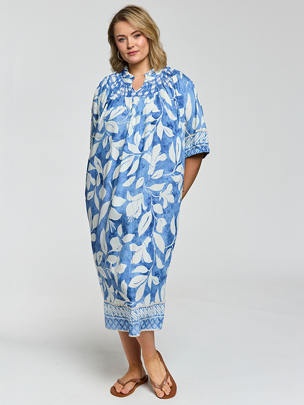 GJOY - Plus Size Kjole fra Gozzip