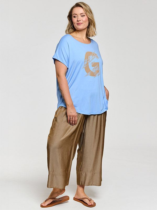 GGITTE - Plus Size T-skjorte fra Gozzip
