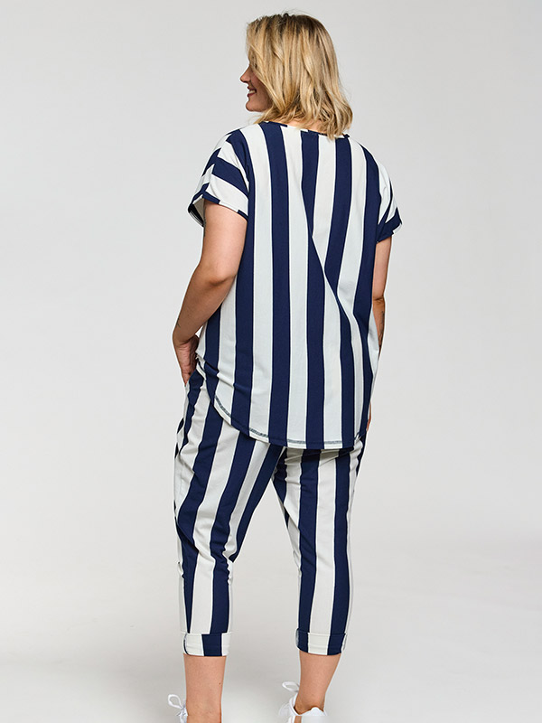 GGITTE - Plus Size T-skjorte fra Gozzip