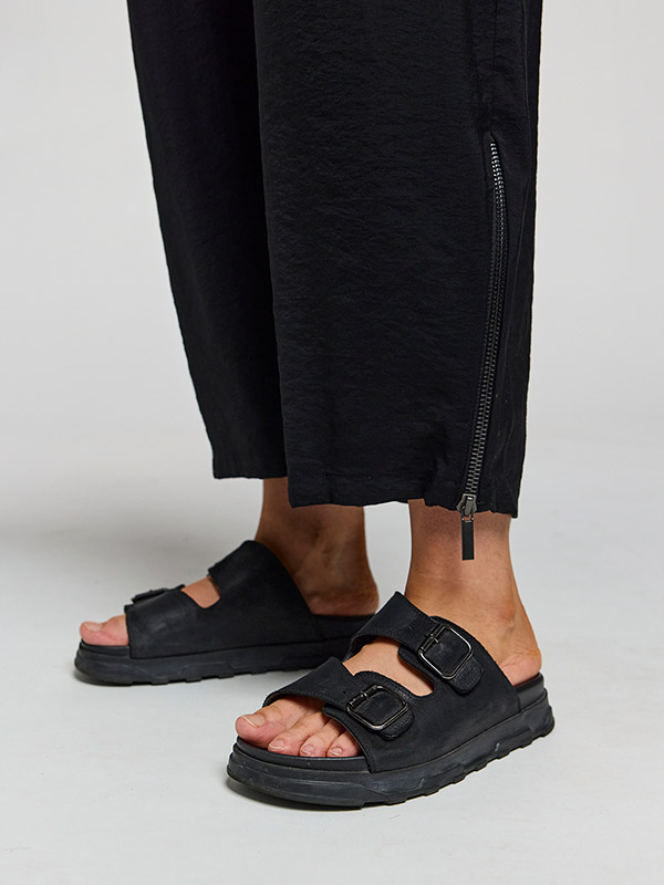 GHAILEY - Plus Size Bukser fra Gozzip Black