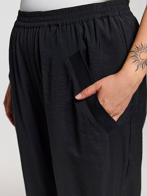 GHAILEY - Plus Size Bukser fra Gozzip Black