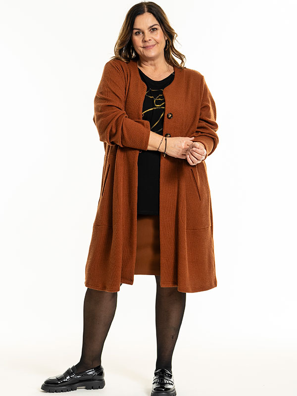 CLARE - Plus Size Skjørt fra Gozzip