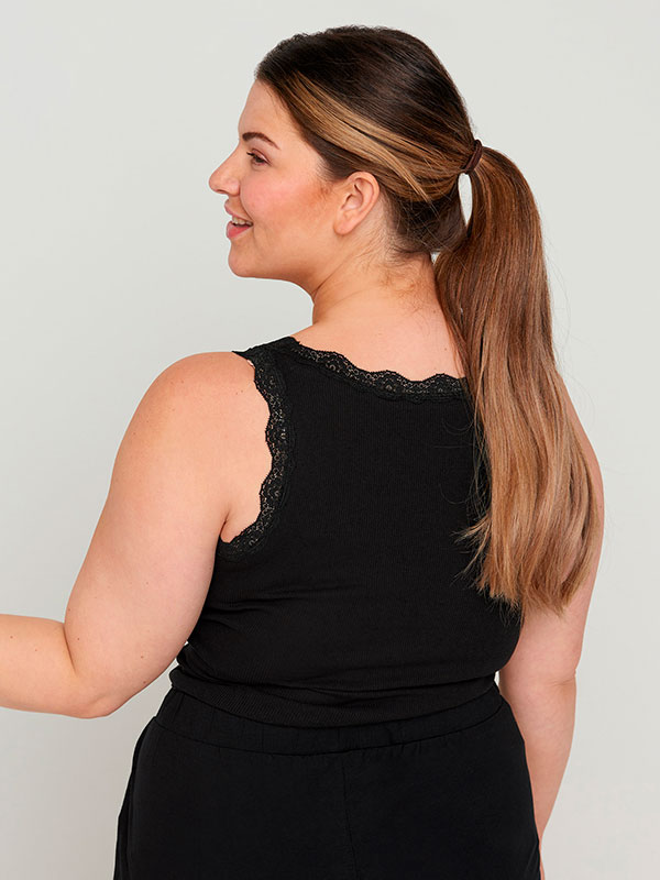 LIV - Plus Size Topp fra Zizzi