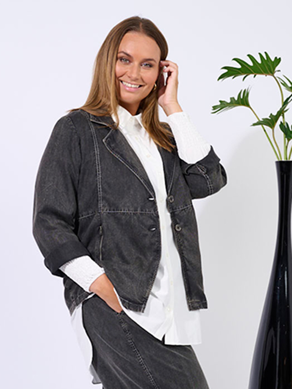 ANNET - Plus Size Blazer fra Pont Neuf