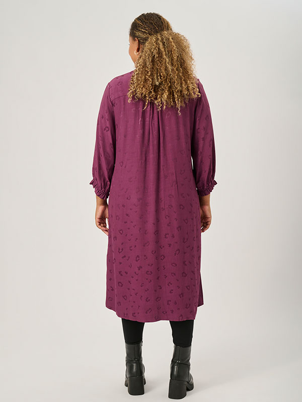 AULINE - Plus Size Kjole fra Pont Neuf