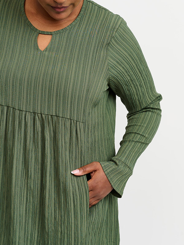 CATH - Plus Size Kjole fra Pont Neuf