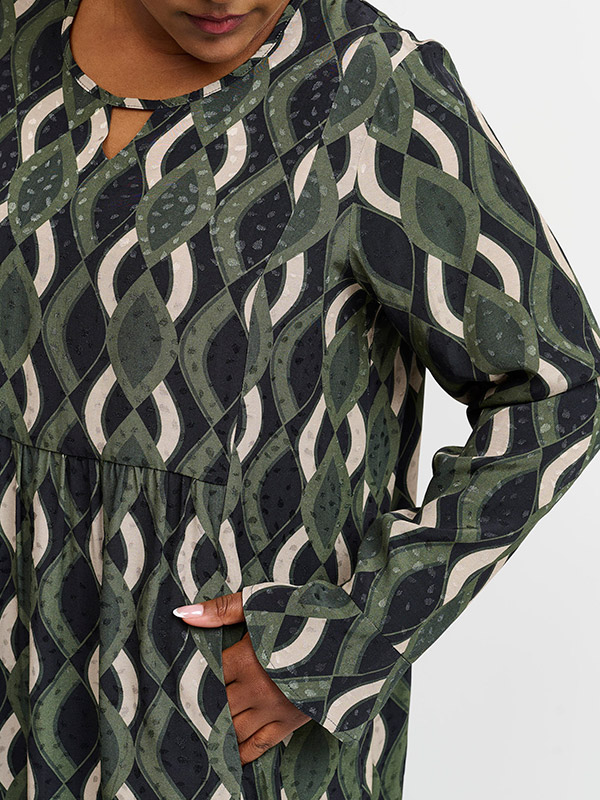 CATH - Plus Size Kjole fra Pont Neuf