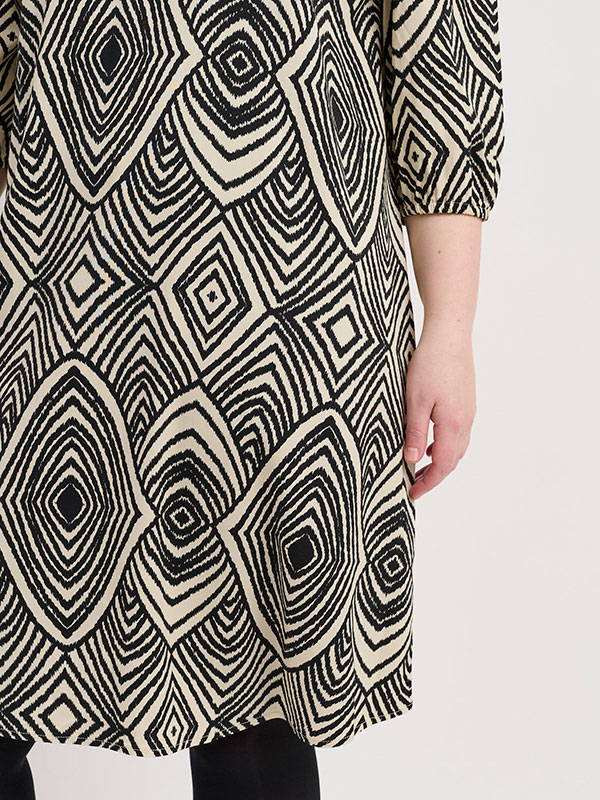 DENA - Plus Size Kjole fra Pont Neuf