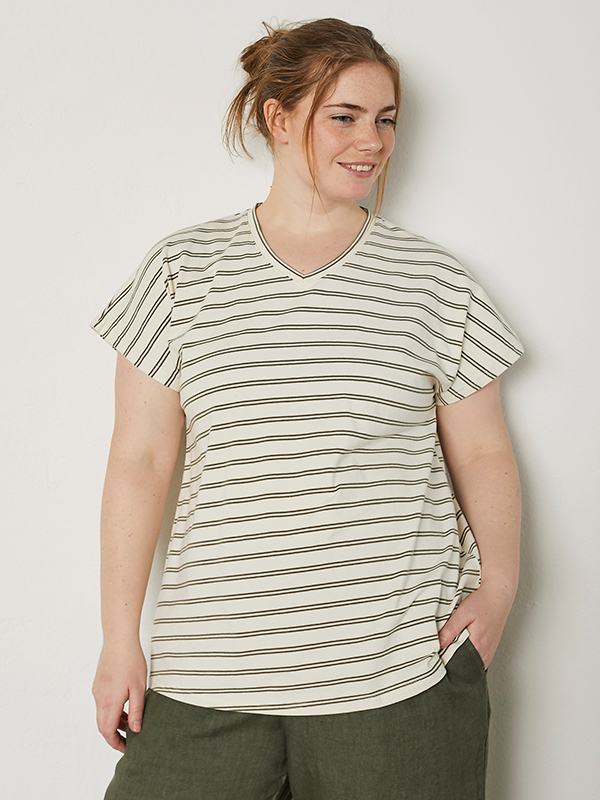 HAWI - Plus Size T-skjorte fra Pont Neuf