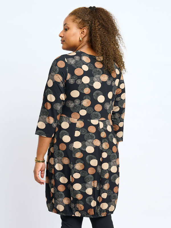 HILDA - Plus Size Kjole fra Pont Neuf