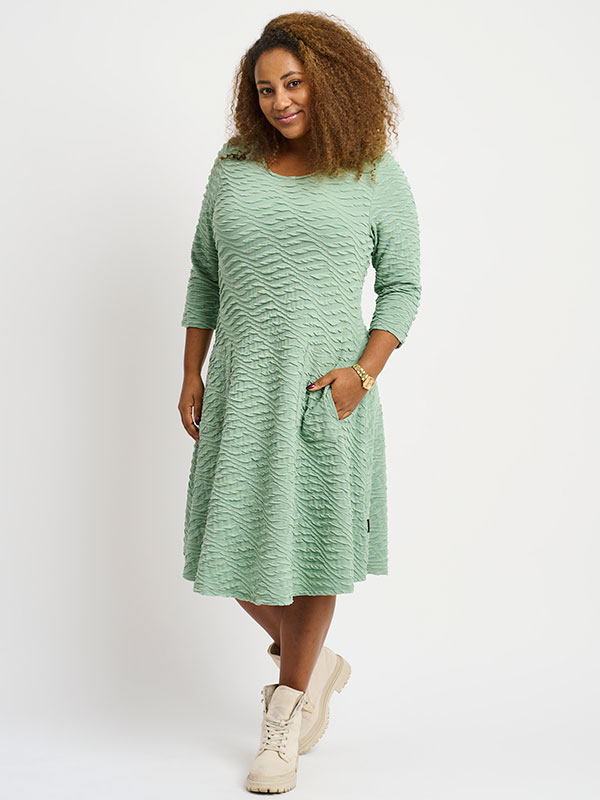 KITTY - Plus Size Kjole fra Pont Neuf