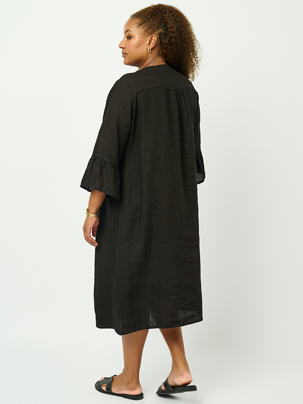 LAETITIA - Plus Size Kjole fra Pont Neuf