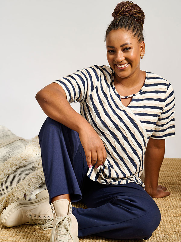 MAGRETHE SIA - Plus Size Bluse fra Pont Neuf