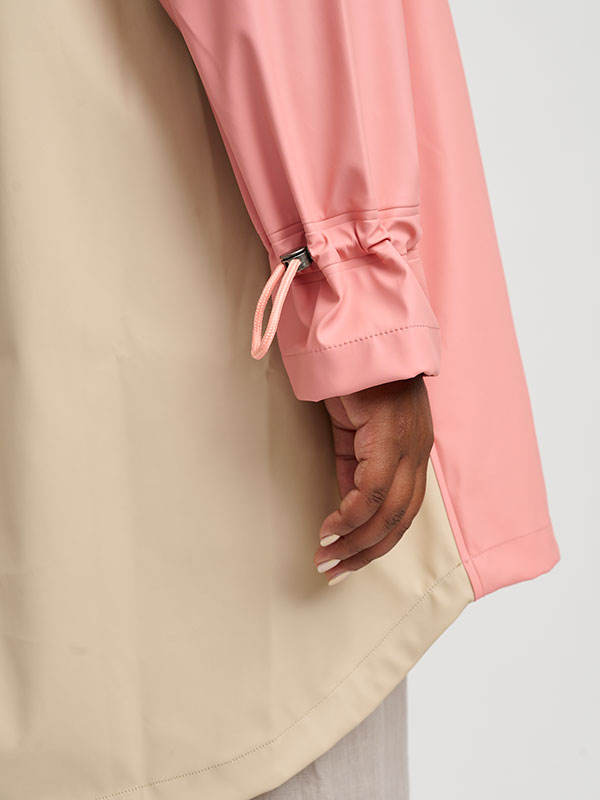 RAGNA - Plus Size Raincoat fra Pont Neuf