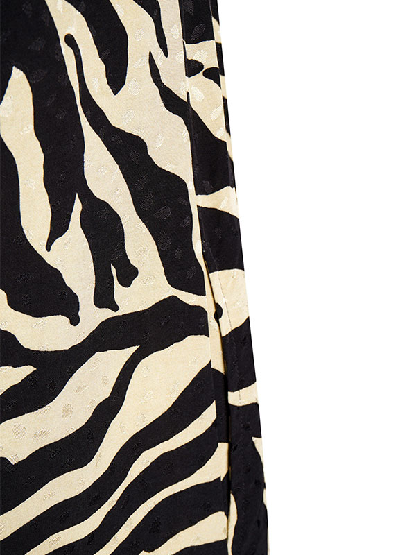 SARONA - Plus Size Kjole fra Pont Neuf