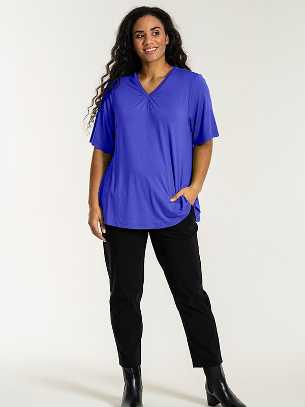 LYKKE - Plus Size T-shirt fra Studio
