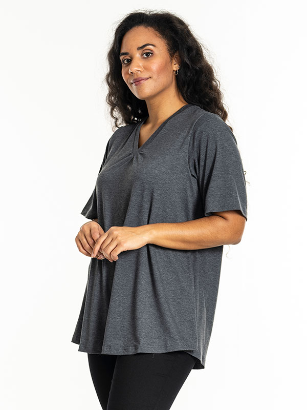 LYKKE - Plus Size T-shirt fra Studio