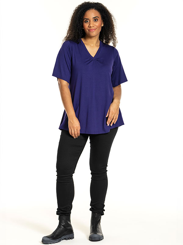 LYKKE - Plus Size T-shirt fra Studio