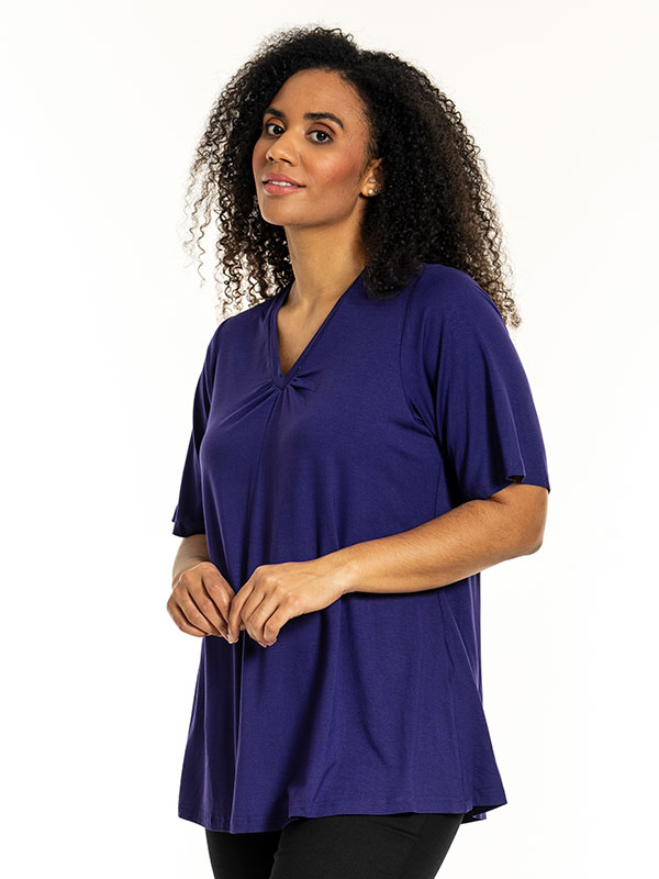 LYKKE - Plus Size T-shirt fra Studio