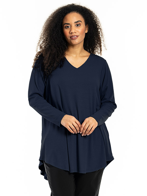 BERIT - Plus Size Bluse fra Studio
