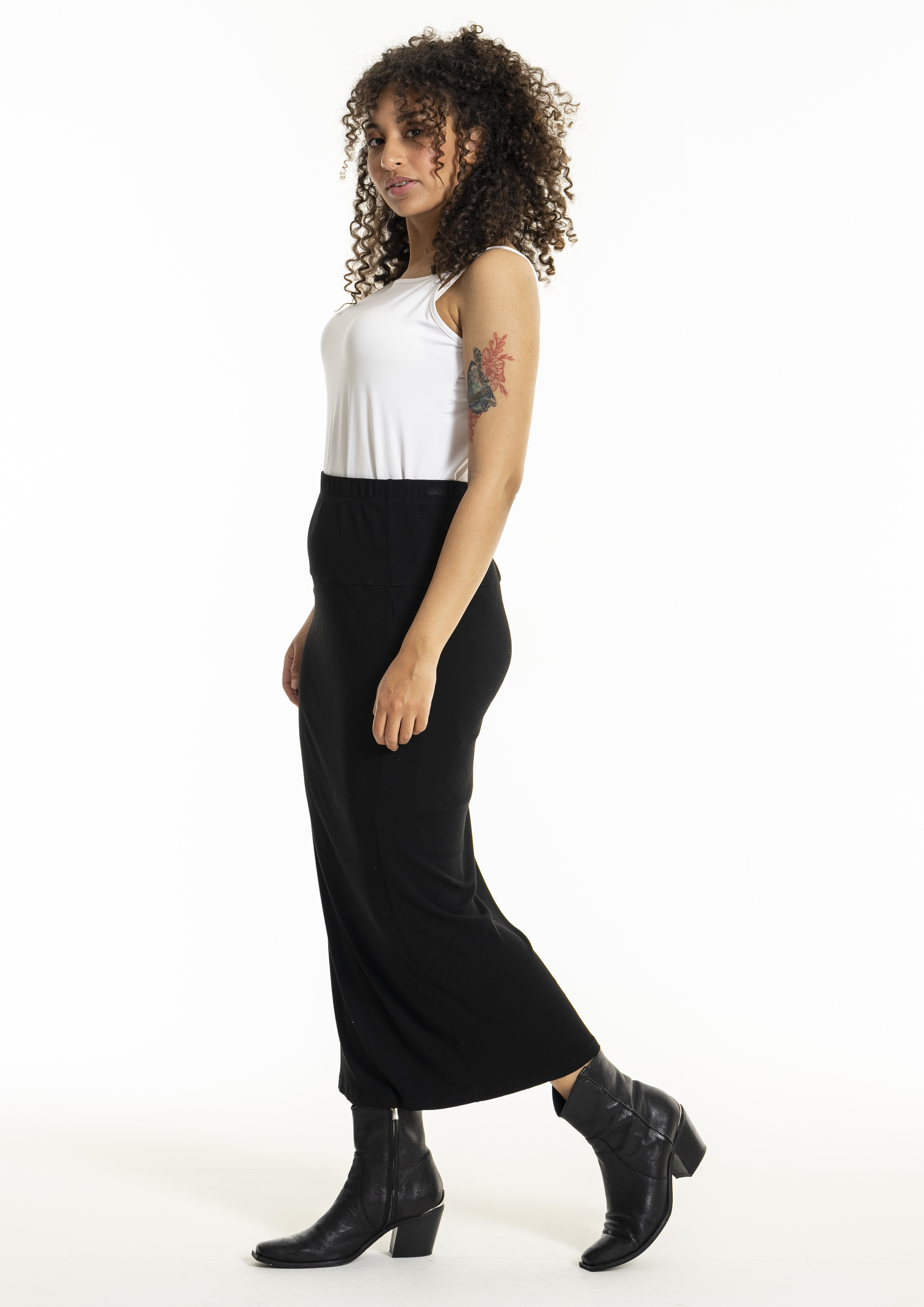 FANNI - Plus Size Skjørt fra Studio