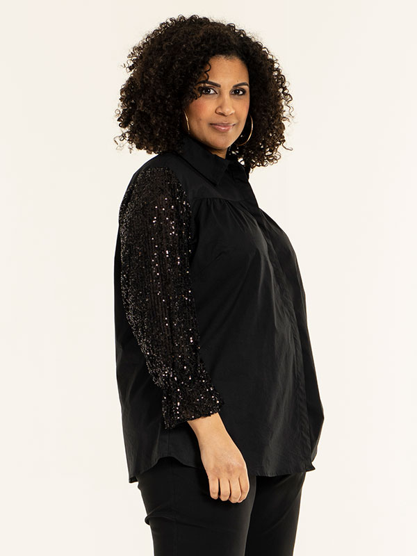THARA - Plus Size Skjorte fra Studio