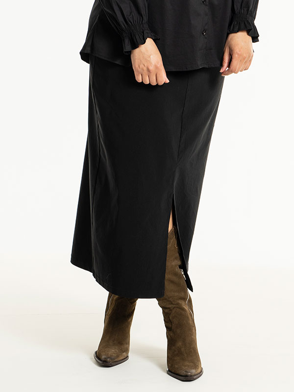 ATALIE - Plus Size Skjørt fra Studio