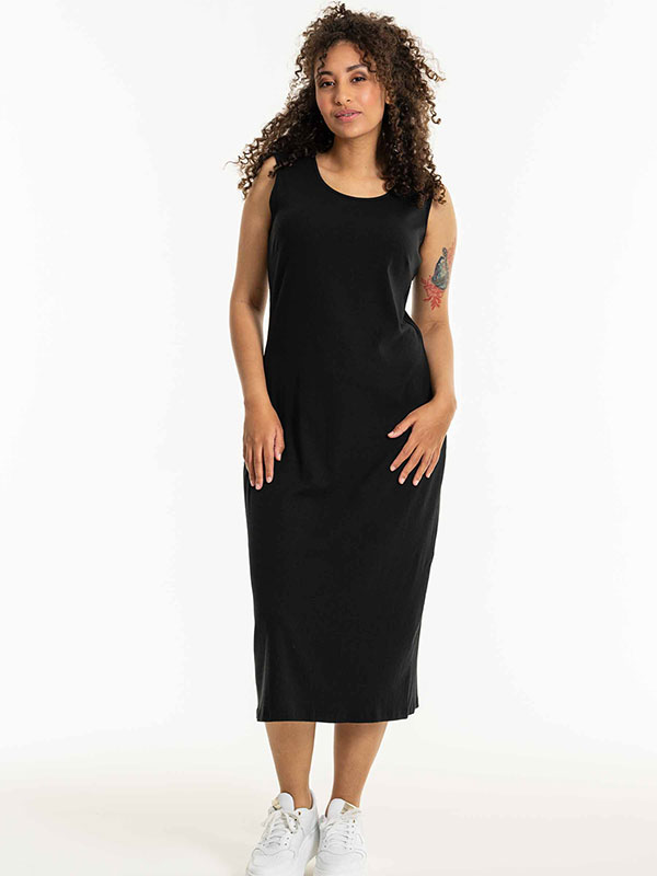 DOLLY - Plus Size Kjole fra Studio