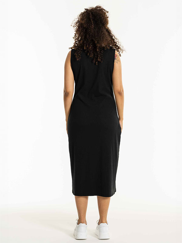 DOLLY - Plus Size Kjole fra Studio