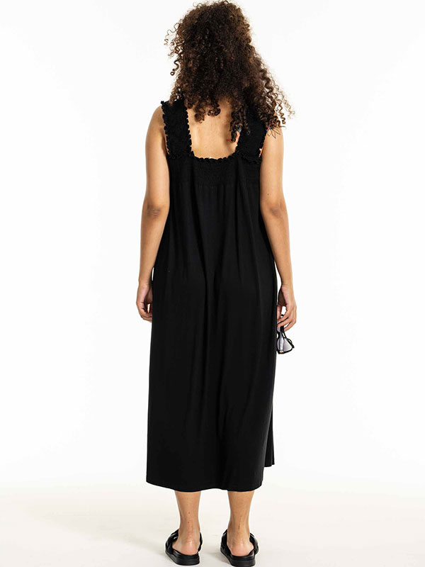 DUSSER - Plus Size Kjole fra Studio