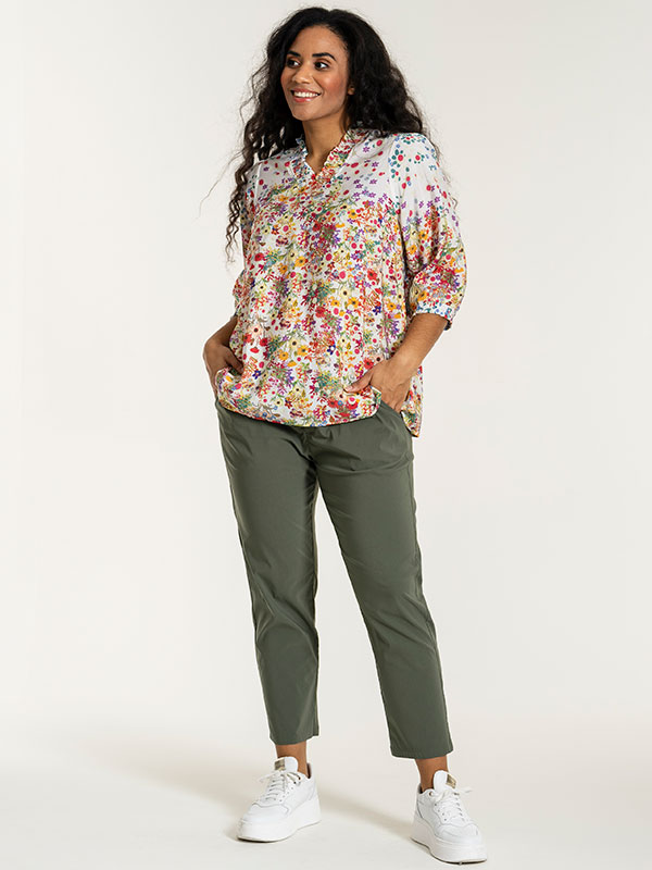 FREDERIKKE - Plus Size Bluse fra Studio