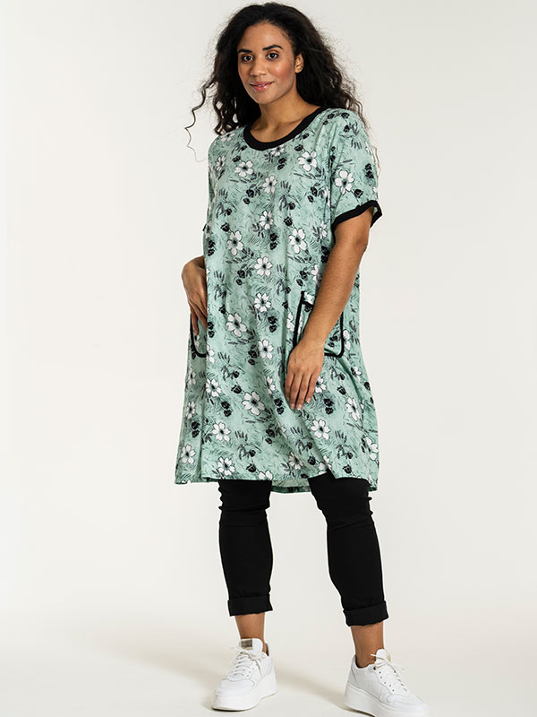 NICCA - Plus Size Tunika fra Studio