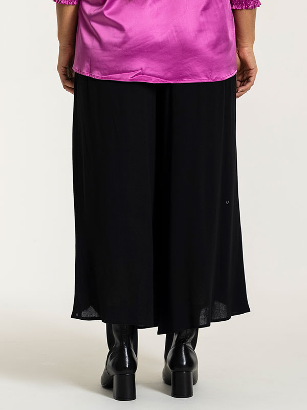 FYLLA - Plus Size Bukser fra Studio