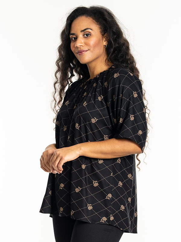 LENI - Plus Size Bluse fra Studio