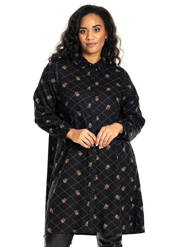 EMILIE - Plus Size Skjorte fra Studio