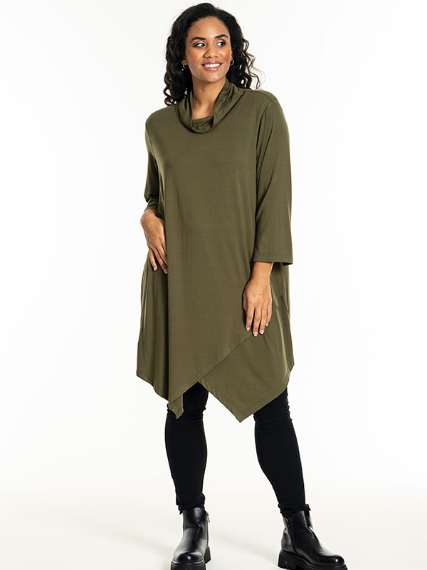 GULNEY - Plus Size Tunika fra Studio