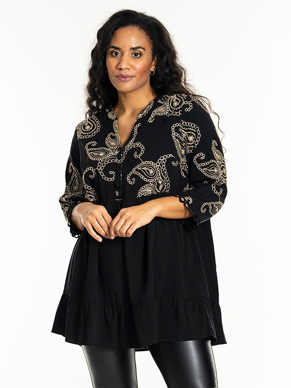 GILSA - Plus Size Tunika fra Studio