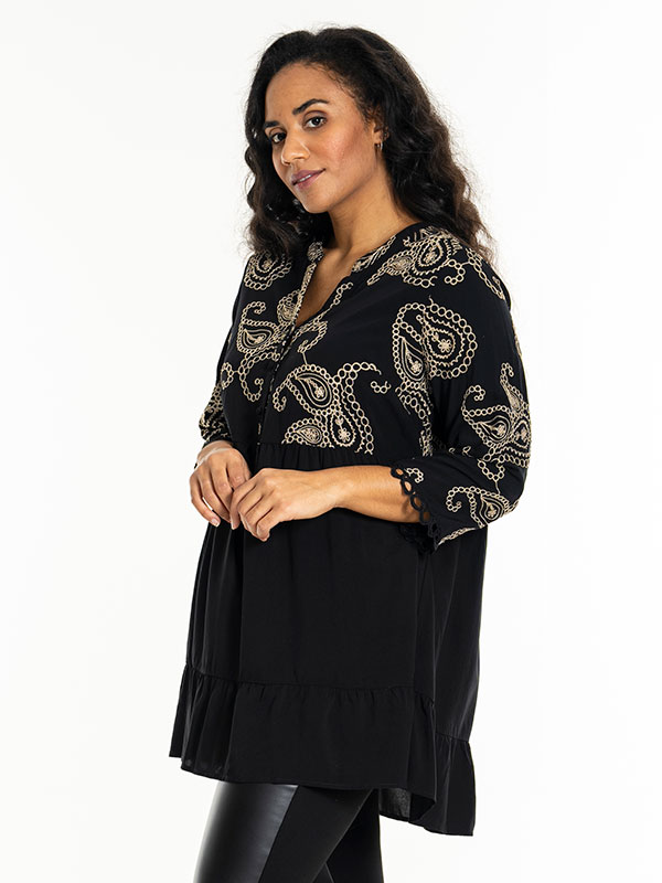 GILSA - Plus Size Tunika fra Studio