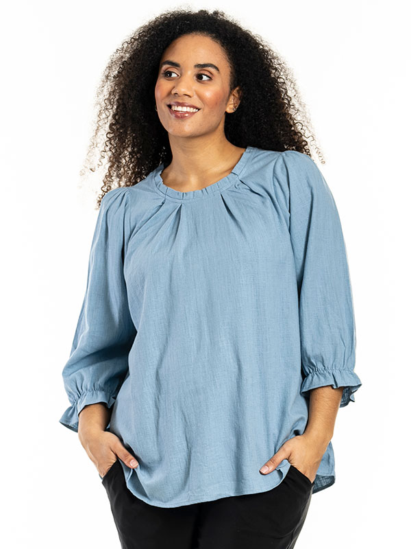 HELMA - Plus Size Bluse fra Studio