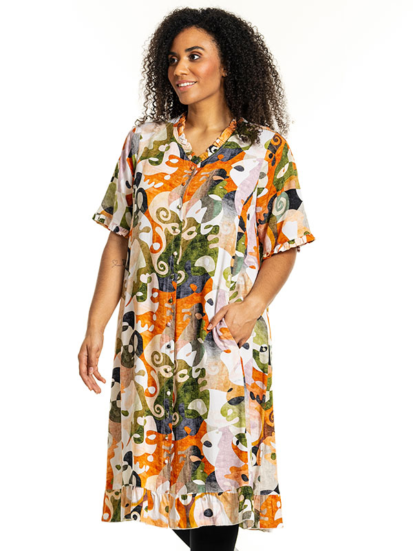 SALLY - Plus Size Kjole fra Studio