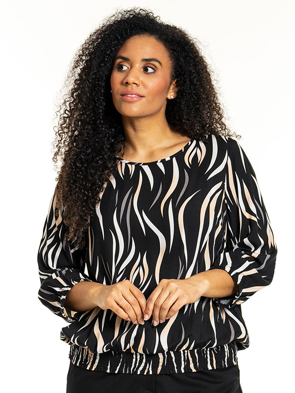 PAMELA - Plus Size Bluse fra Studio